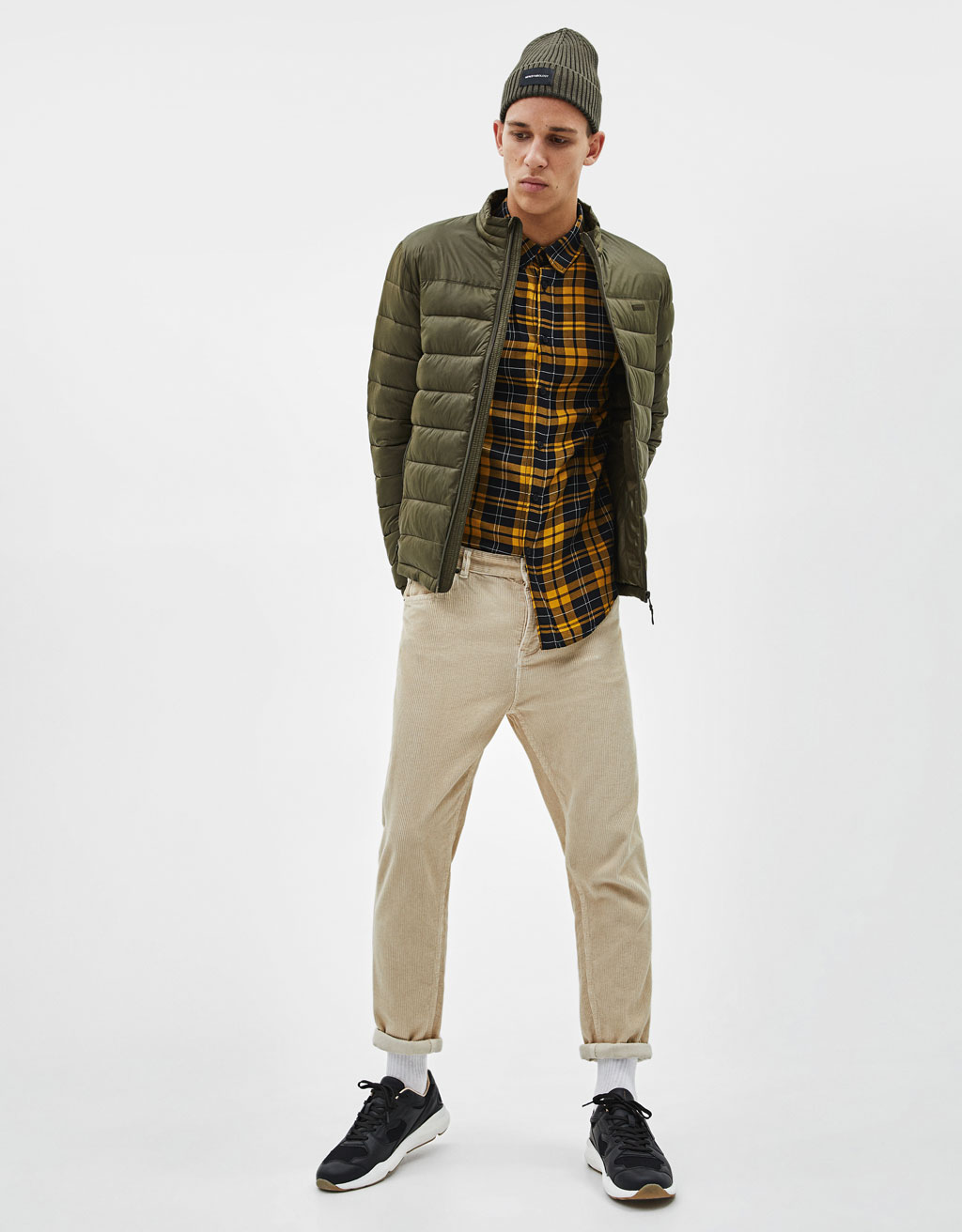 Khaki puffer jacket - obrazek 2